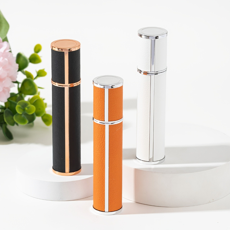 Bouteille de parfum en cuir de - Misting Bottle Fine avis et prix